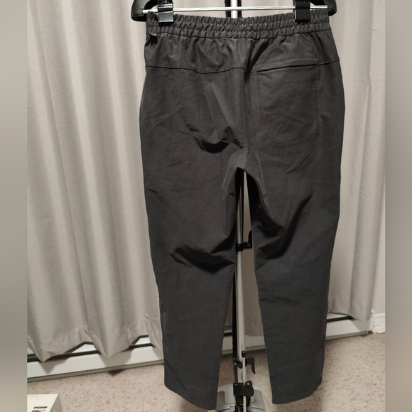 Grayy- Pull-down relaxed-fit pant - Picture 9 of 10